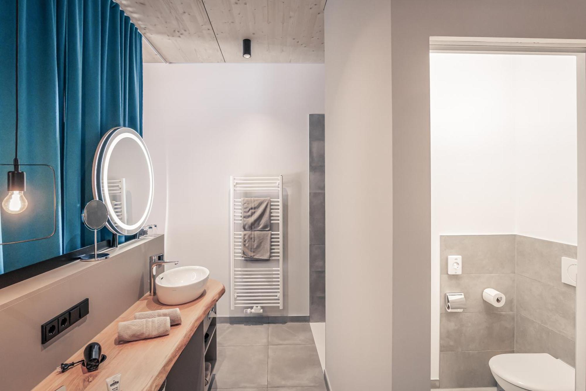 Boutique Hotel Lechzeit Elmen Екстериор снимка